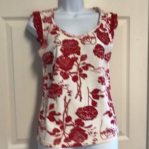 Beautiful red &white flower top w/jeweled accents